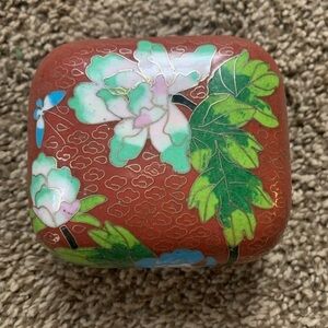 Vintage 20th Century Chinese Cloisonné Enameled Trinket Box